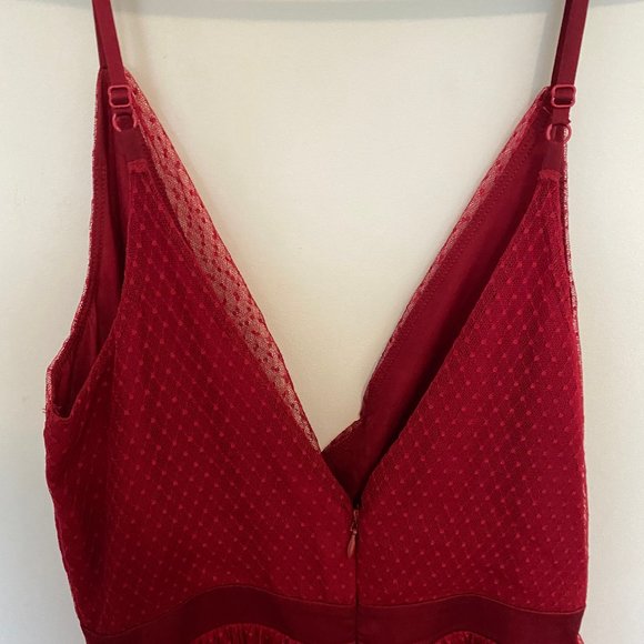 Express Lace midi red dress size s - Picture 4 of 6